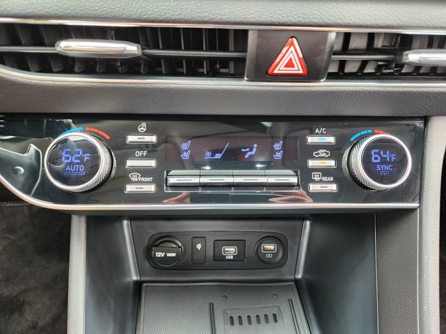 Used 2023 Hyundai Sonata Limited w/ Preferred Accessory Package FWD image 28