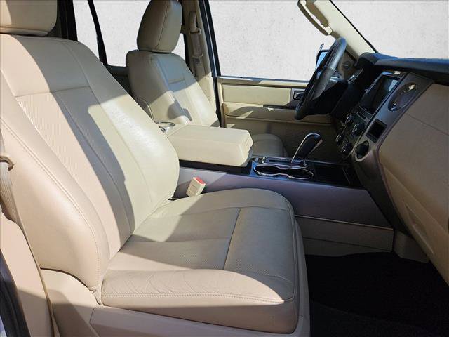 Used 2017 Ford Expedition Limited RWD image 22