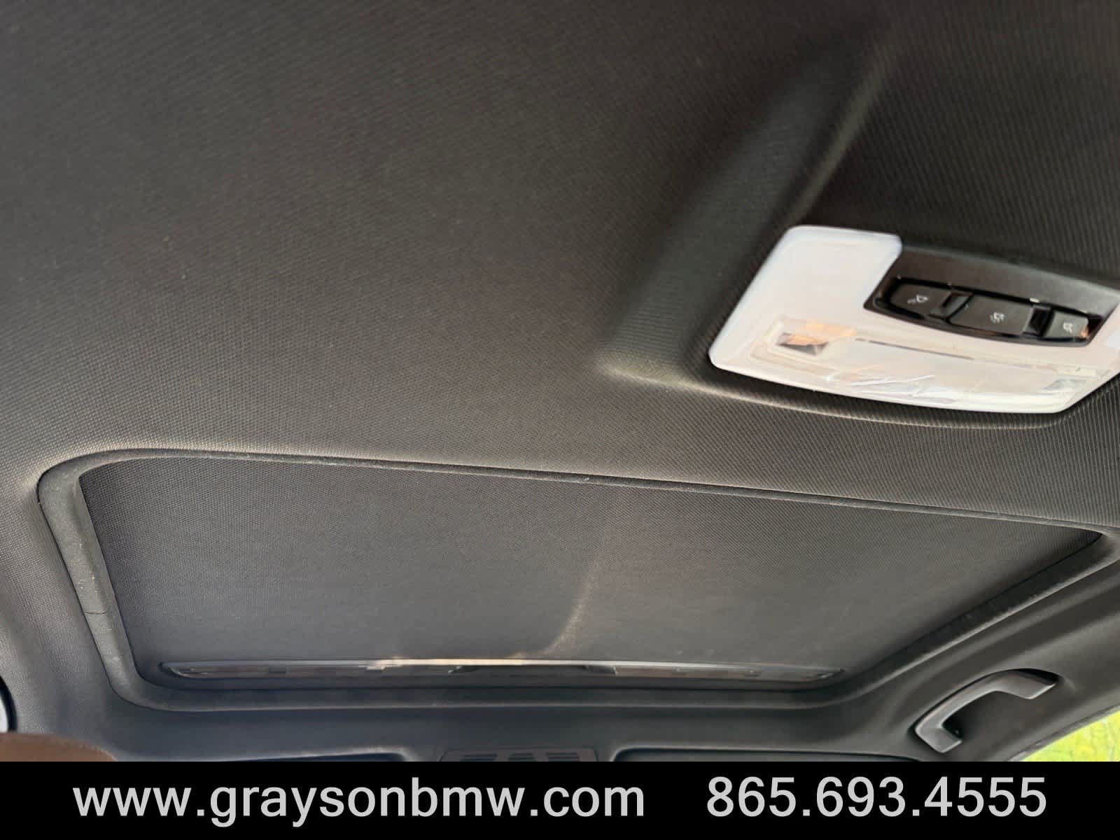 Used 2017 BMW 330i xDrive Sedan AWD/4WD image 19