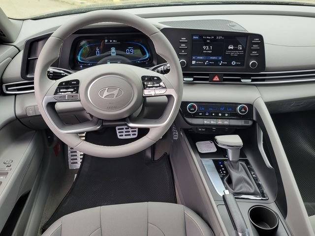 New 2026 Hyundai Elantra Sport FWD image 6