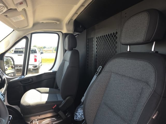 Used 2025 RAM ProMaster 1500 w/ Safety Group FWD image 16