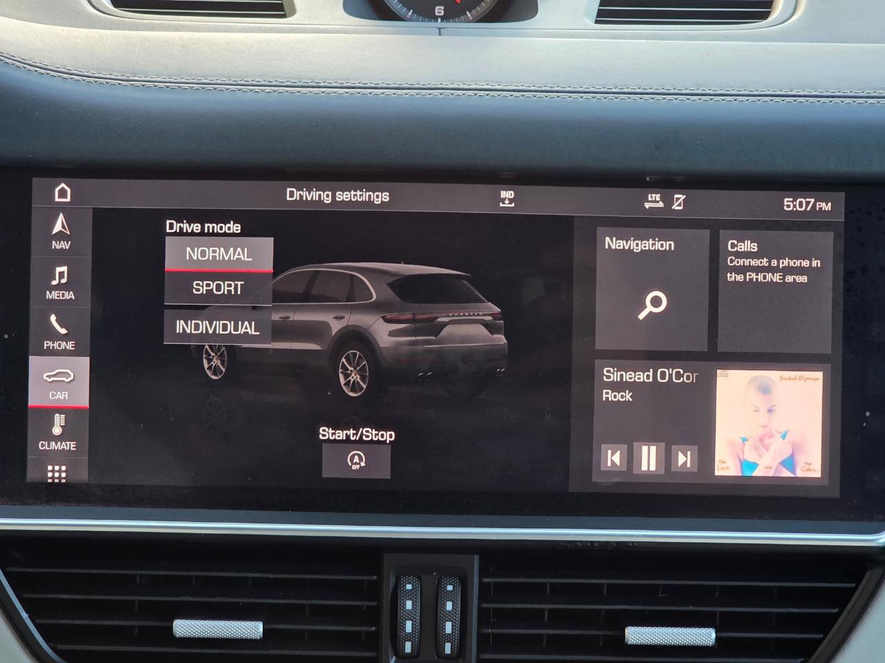 Used 2019 Porsche Cayenne AWD/4WD image 21