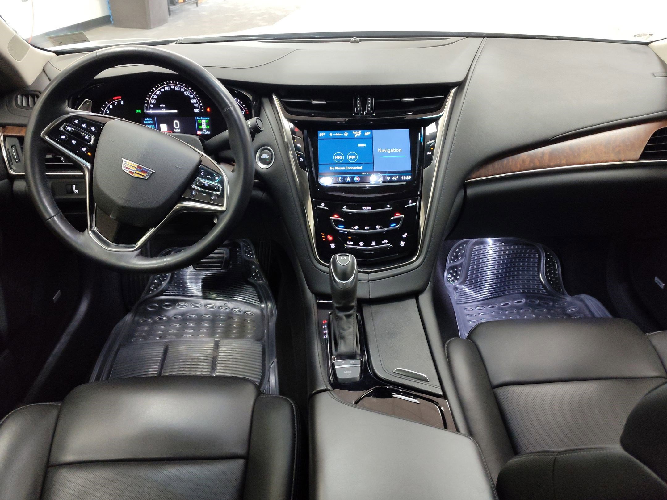 Used 2019 Cadillac CTS Luxury image 4