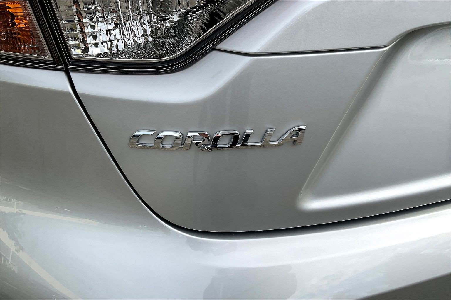 Used 2026 Toyota Corolla LE FWD image 23