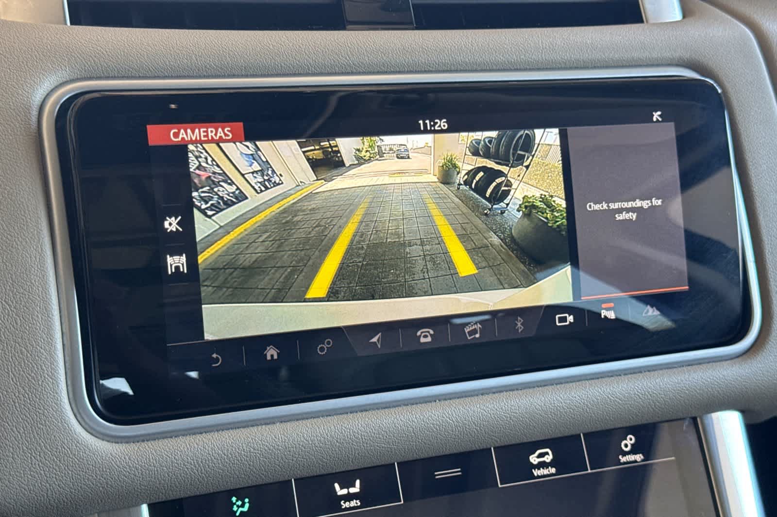 Used 2018 Land Rover Range Rover Sport HSE AWD/4WD image 21