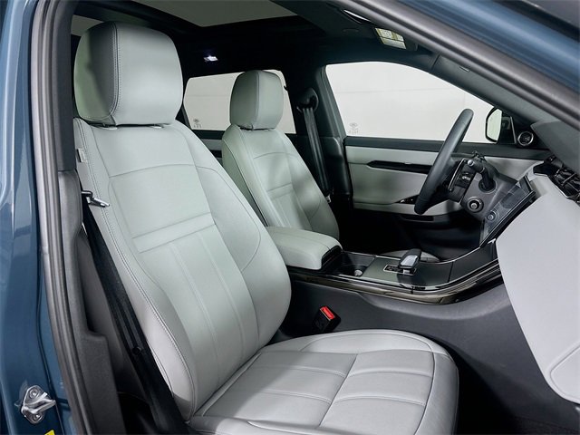 Used 2026 Land Rover Range Rover Evoque S image 28