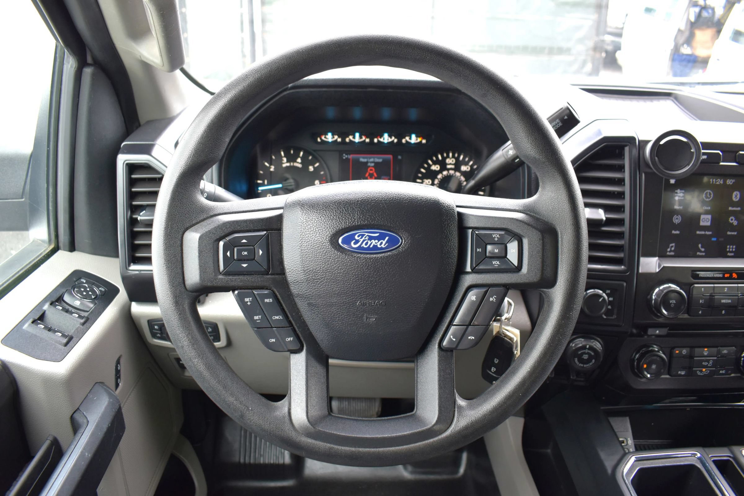 Used 2018 Ford F150 XL w/ Equipment Group 101A Mid AWD/4WD image 15