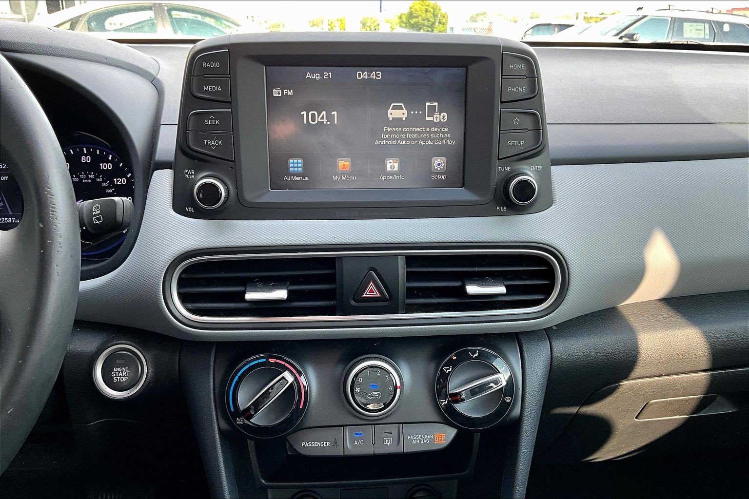 Used 2019 Hyundai Kona SEL FWD image 11