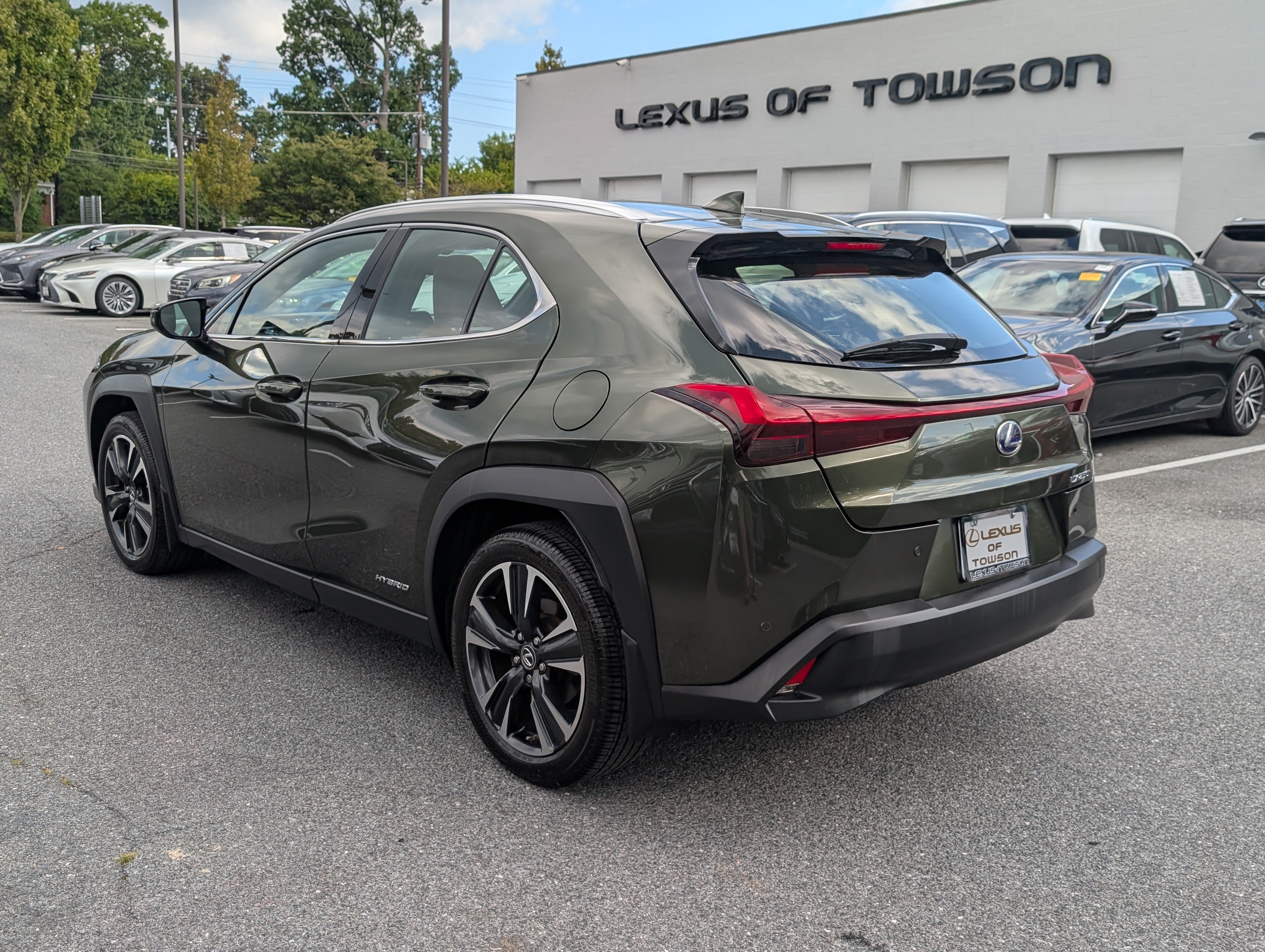 Certified 2021 Lexus UX 250h w/ Premium Package AWD/4WD image 5