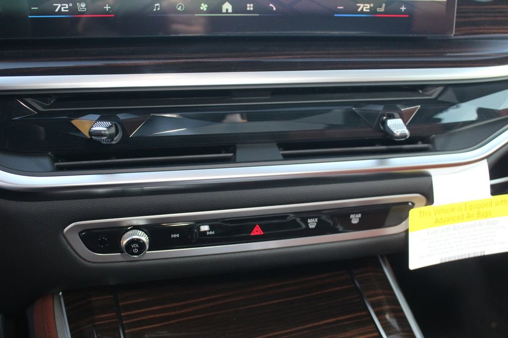 New 2026 BMW X5 M60i image 14