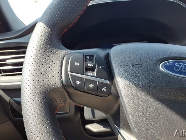 Certified 2025 Ford Escape ST-Line AWD/4WD image 15