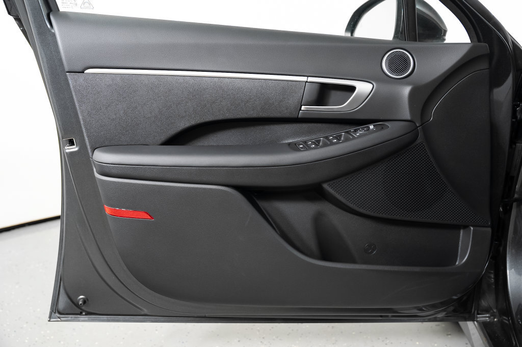 New 2026 Hyundai Sonata SE FWD image 32