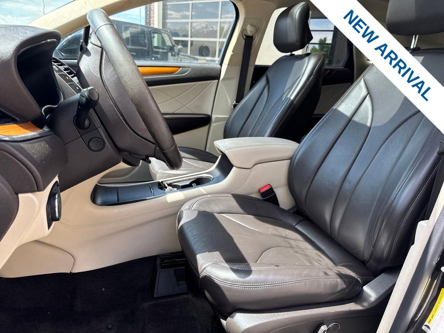 Used 2016 Lincoln MKC Reserve w/ Lincoln MKC Climate Package AWD/4WD image 16
