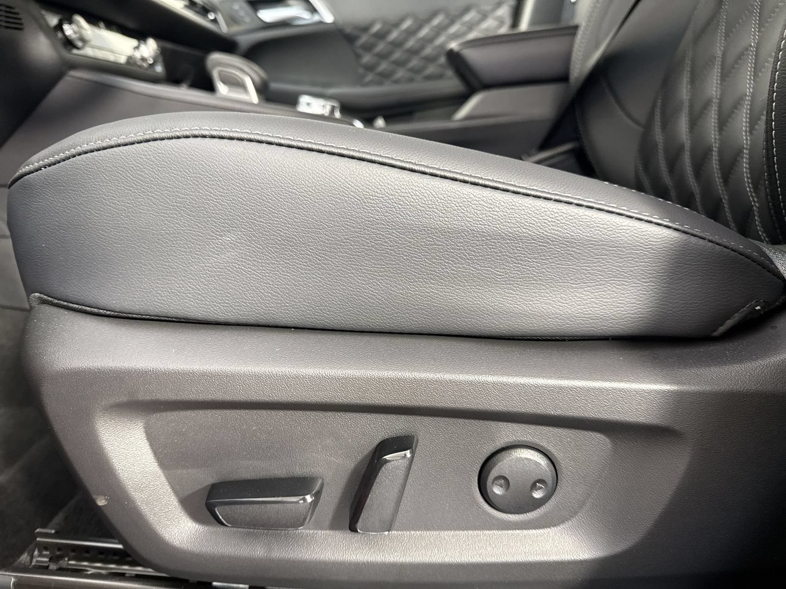 New 2026 Nissan Rogue Platinum AWD/4WD image 21