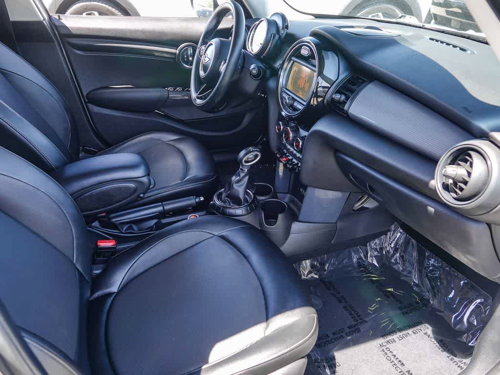 Used 2015 MINI Cooper 4-Door Hardtop FWD image 15