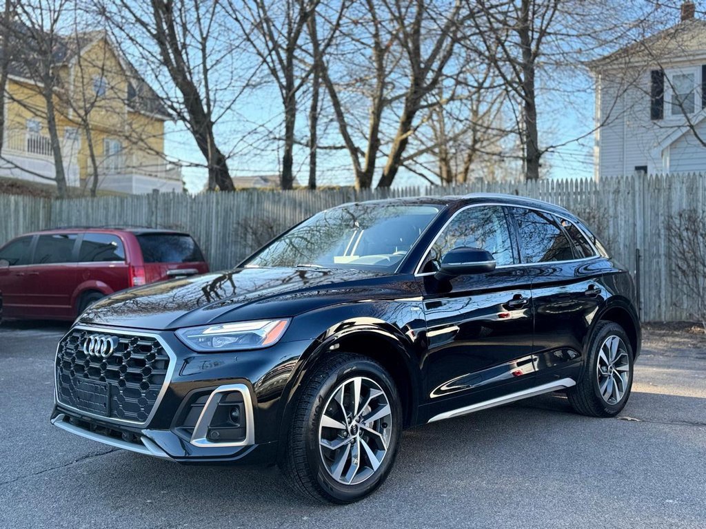 Used 2023 Audi Q5 2.0T Premium w/ Convenience Package image 2