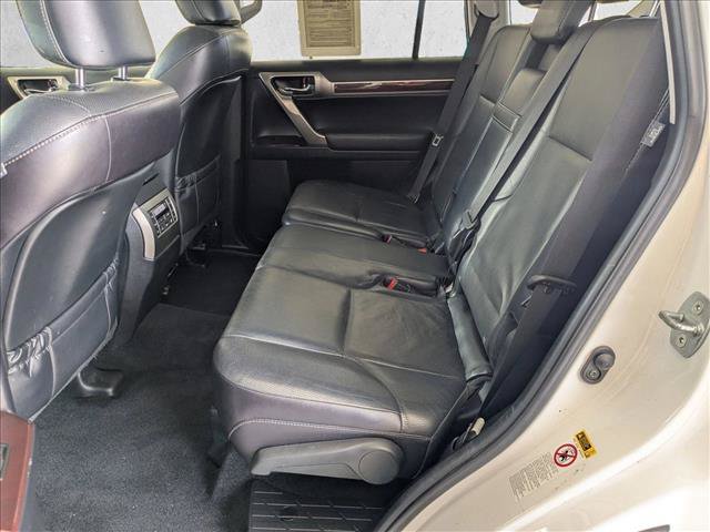 Used 2018 Lexus GX 460 Premium w/ Premium Package AWD/4WD image 16