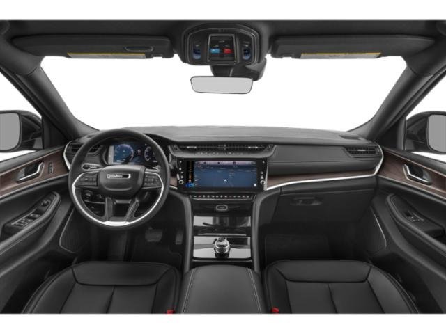 New 2026 Jeep Grand Cherokee Summit AWD/4WD image 10
