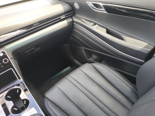 Used 2025 Genesis GV80 2.5T Standard AWD/4WD image 19
