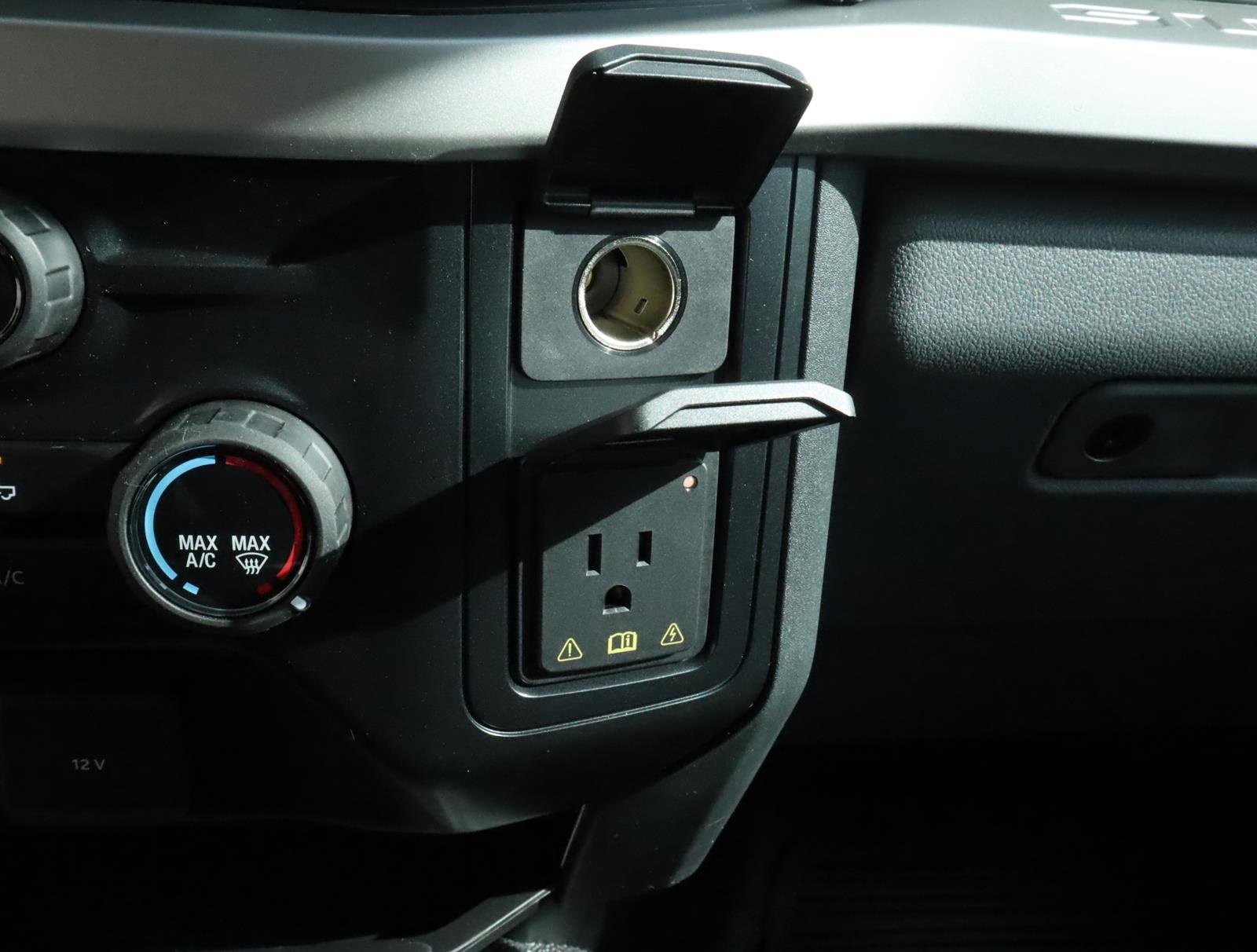 Used 2024 Ford F350 XL w/ XL Chrome Package image 10