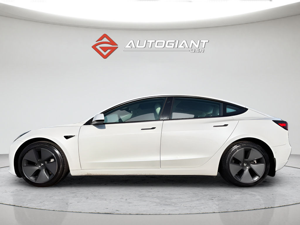 Used 2021 Tesla Model 3 Standard Range Plus RWD image 3