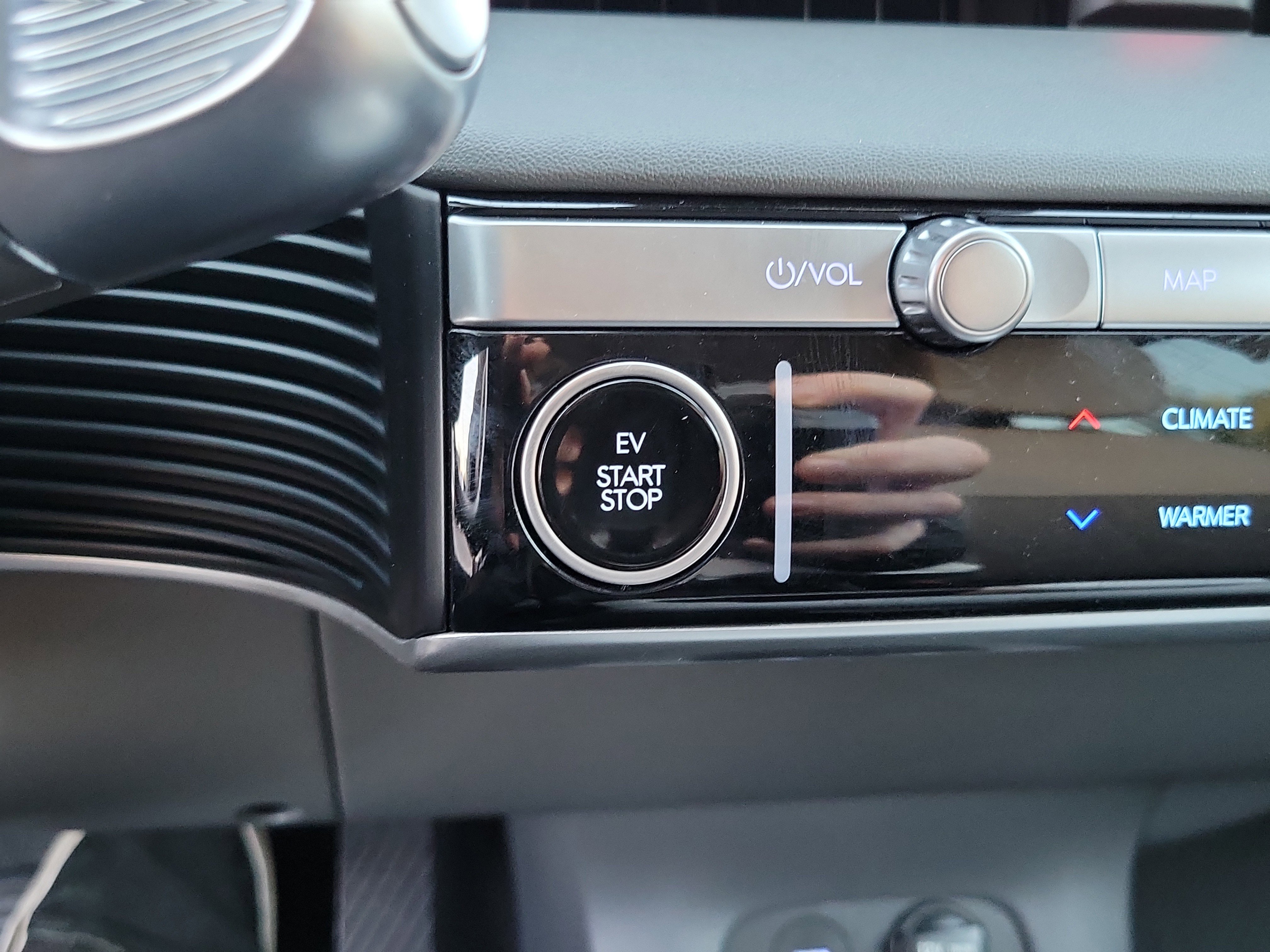 Certified 2024 Hyundai Ioniq 5 SEL image 14