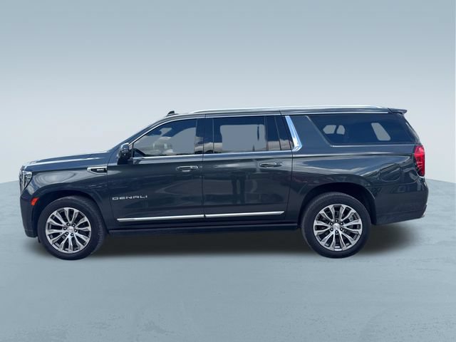 Used 2021 GMC Yukon XL Denali w/ Denali Premium Package RWD image 9