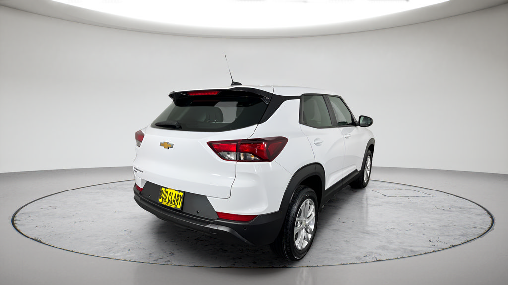 New 2026 Chevrolet TrailBlazer LS w/ LS Confidence Package AWD/4WD image 3