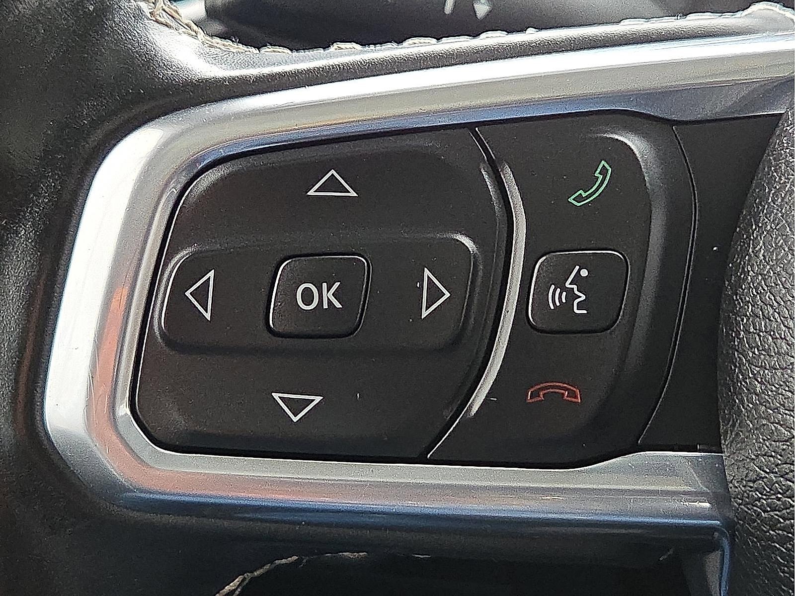 Used 2022 Jeep Wrangler Unlimited Sahara w/ Cold Weather Group image 20