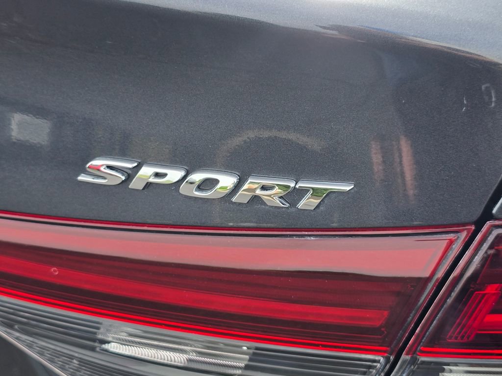 Used 2025 Honda Civic Sport image 12