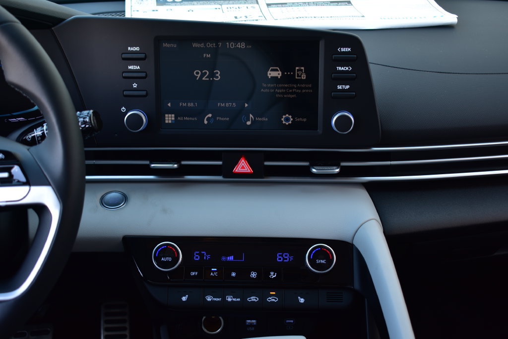 New 2026 Hyundai Elantra SEL Sport FWD image 30