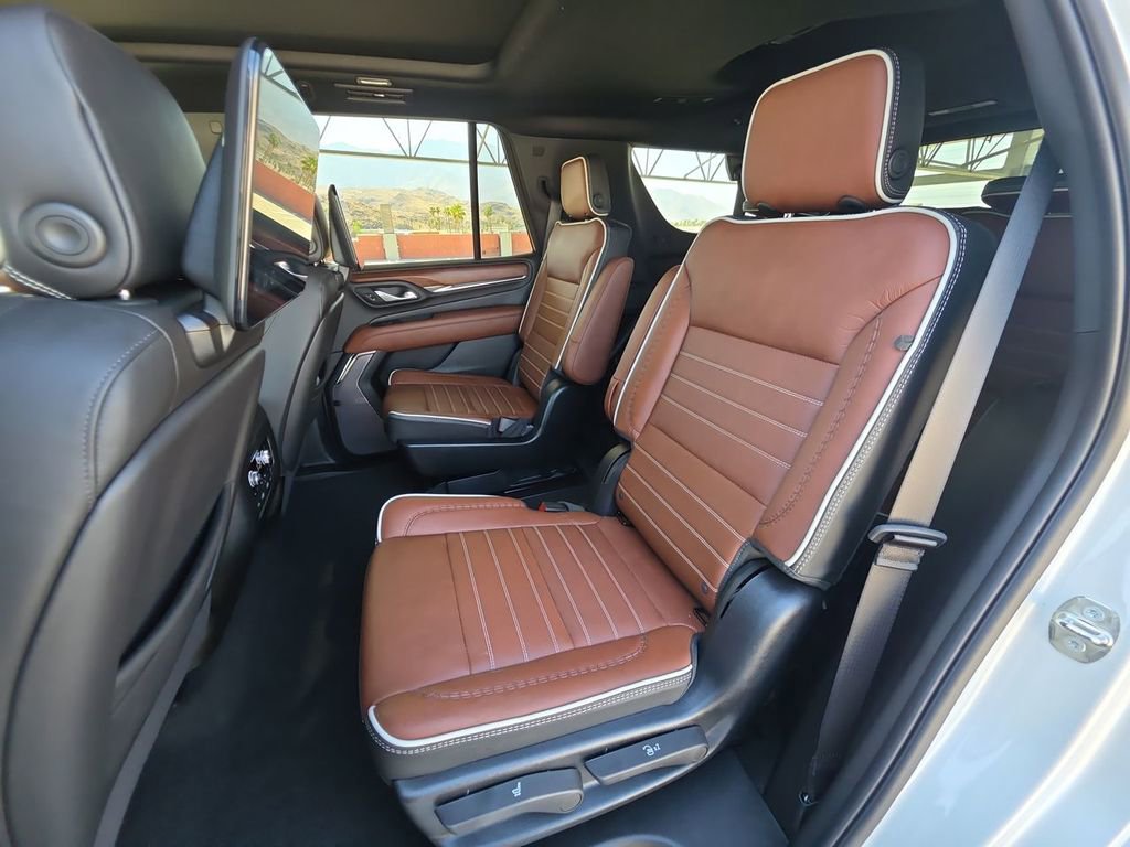 Used 2024 GMC Yukon Denali Ultimate image 26