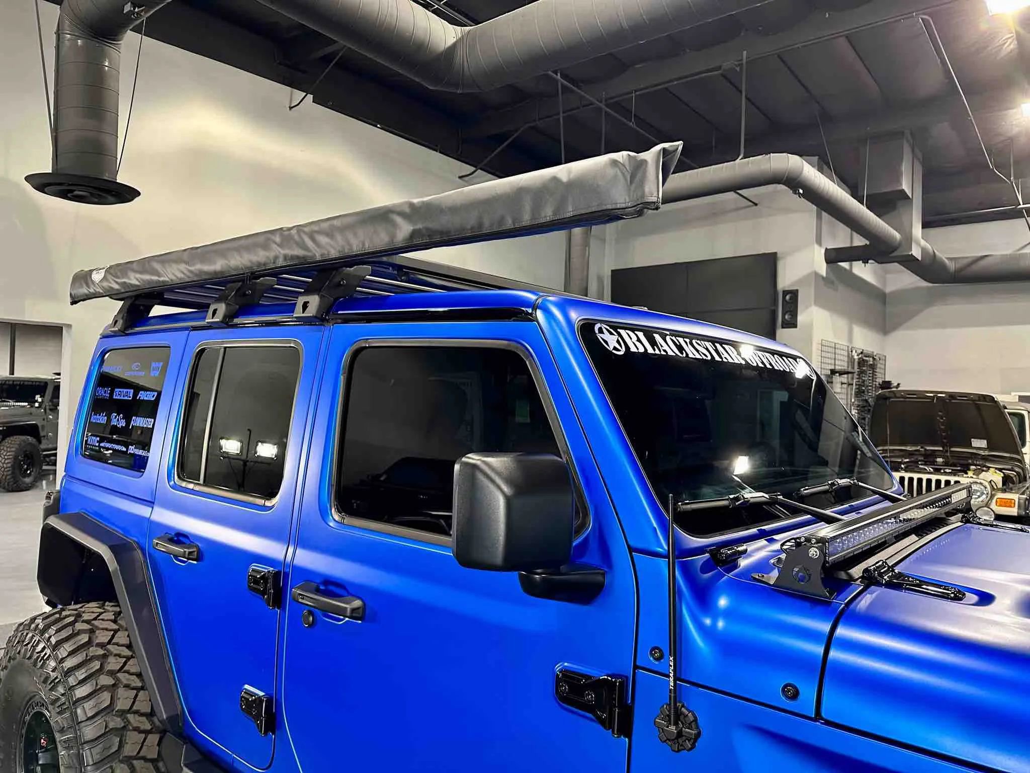 Used 2022 Jeep Wrangler Unlimited Rubicon w/ Xtreme Recon 35" Tire Package image 14