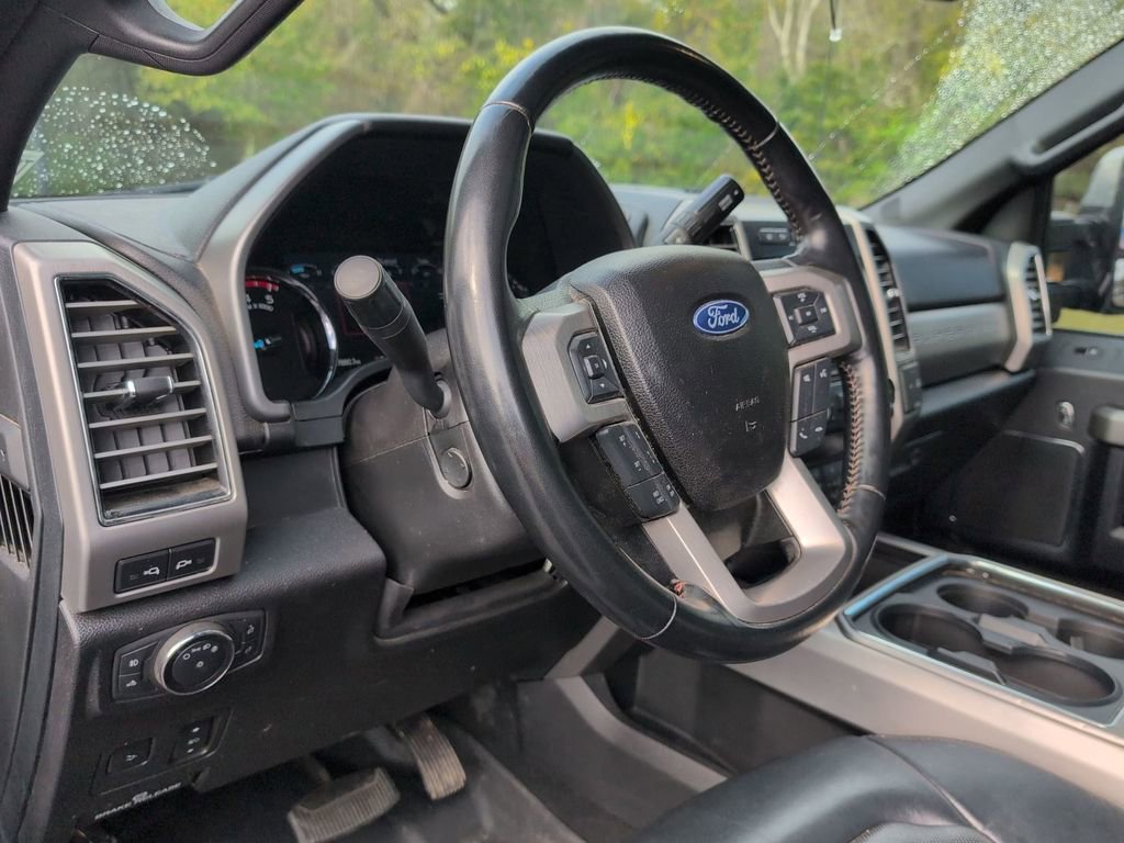 Used 2021 Ford F250 Platinum w/ FX4 Off-Road Package image 12