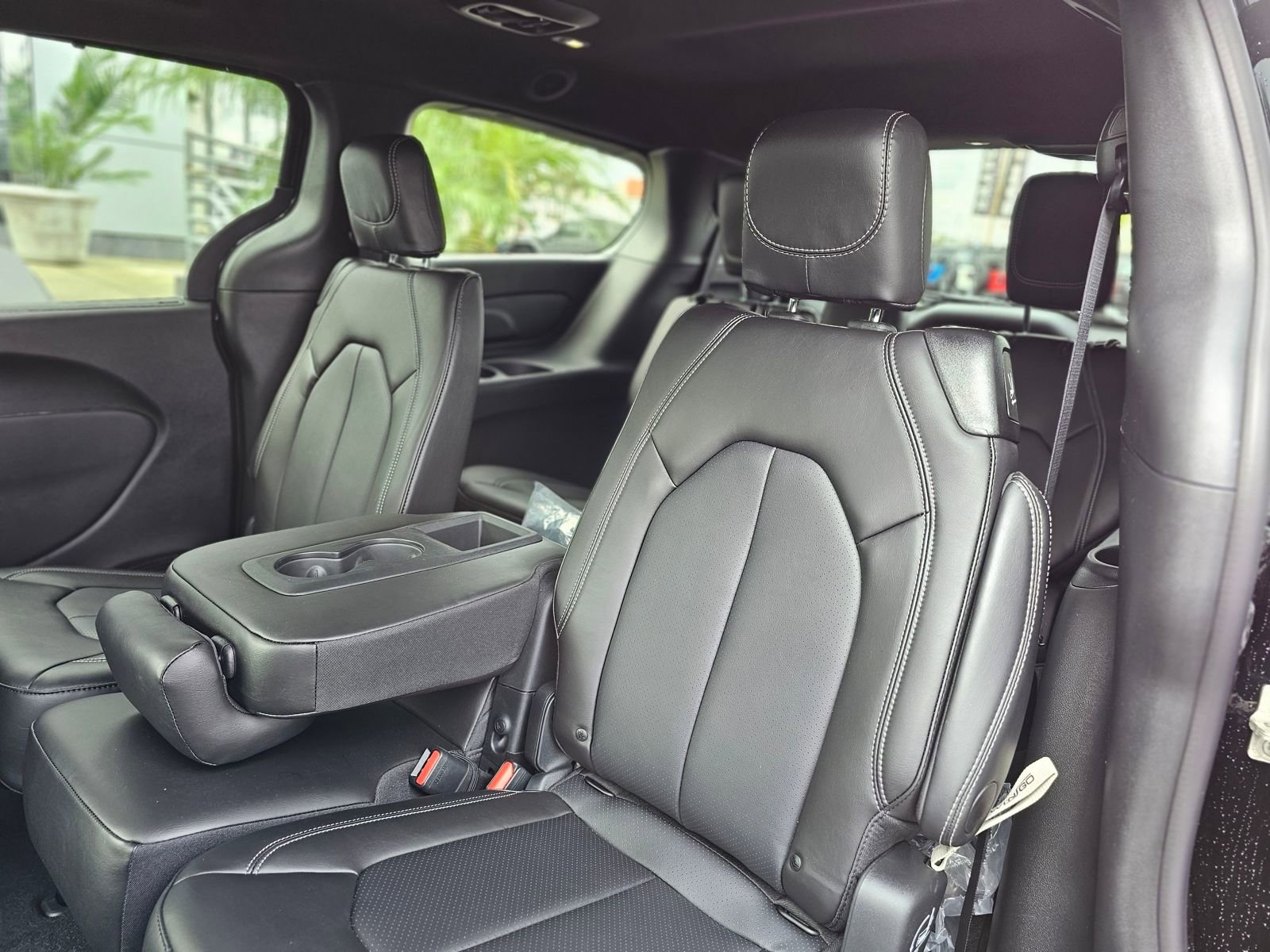 New 2026 Chrysler Pacifica Select image 25