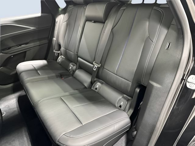 Used 2025 Cadillac Lyriq Sport w/ LPO, Floor Liner Package AWD/4WD image 28