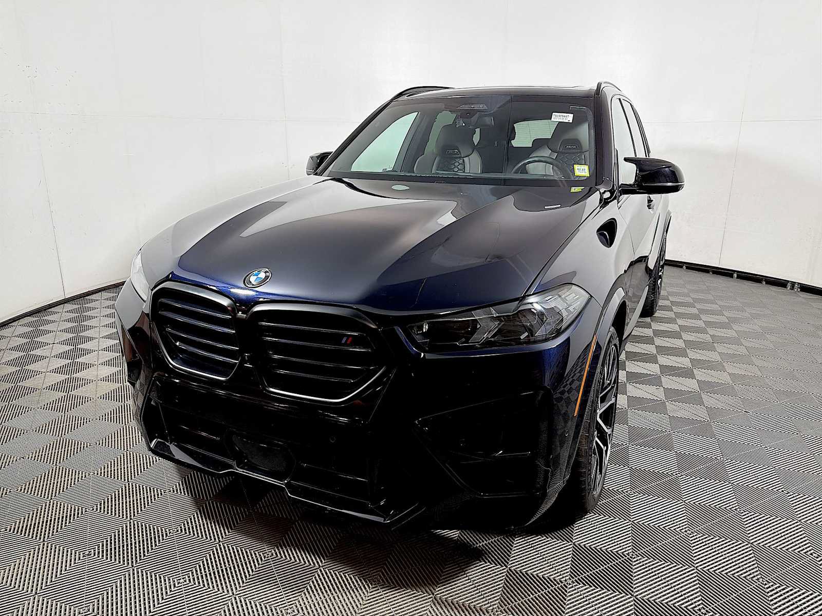 Used 2026 BMW X5 M Competition w/ Executive Package AWD/4WD image 3