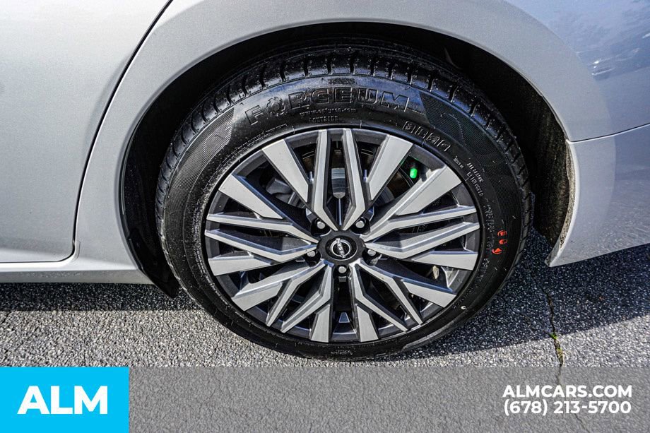 Used 2024 Nissan Altima 2.5 SV image 17