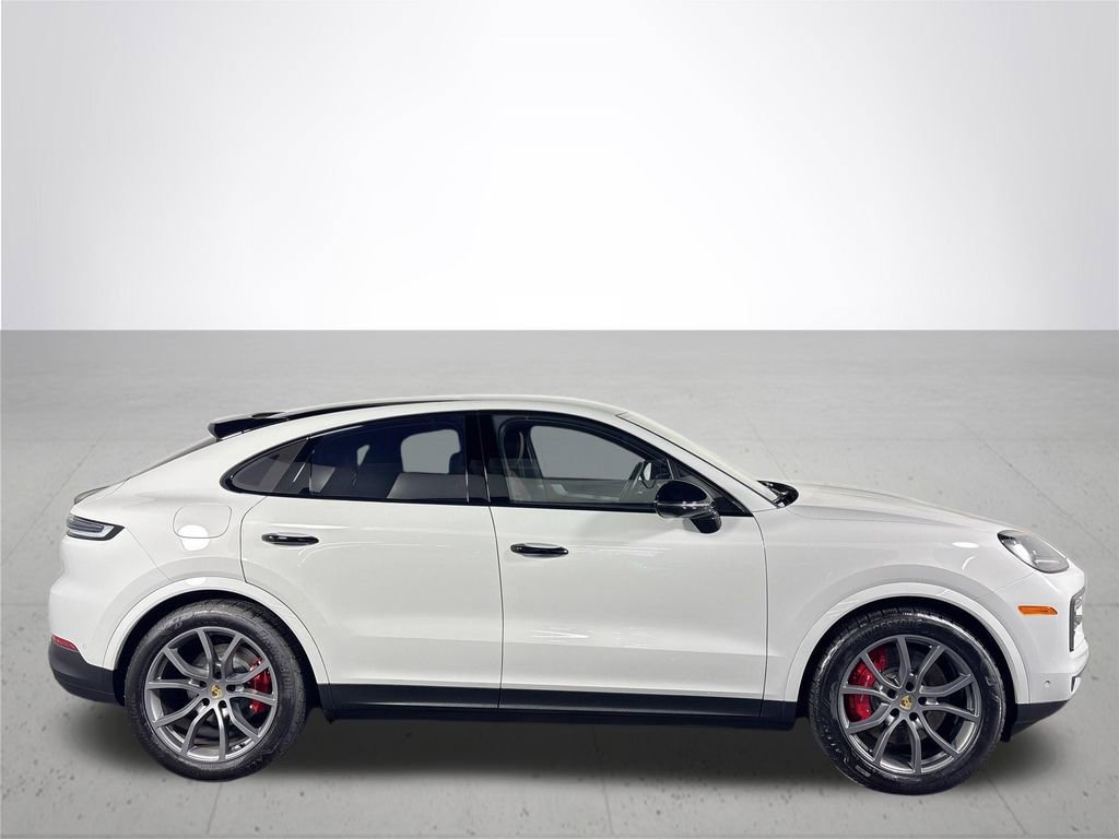 Used 2024 Porsche Cayenne S w/ Premium Package Plus (PP1) image 5