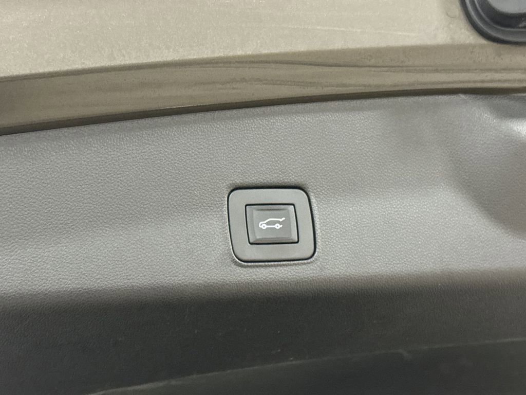 Used 2022 Chevrolet TrailBlazer ACTIV w/ Sun and Liftgate Package image 29