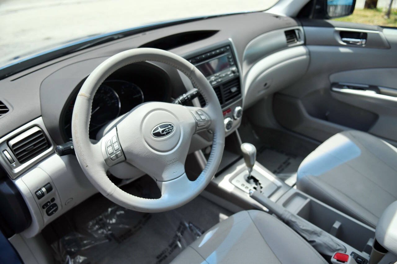 Used 2010 Subaru Forester 2.5X Limited AWD/4WD image 21