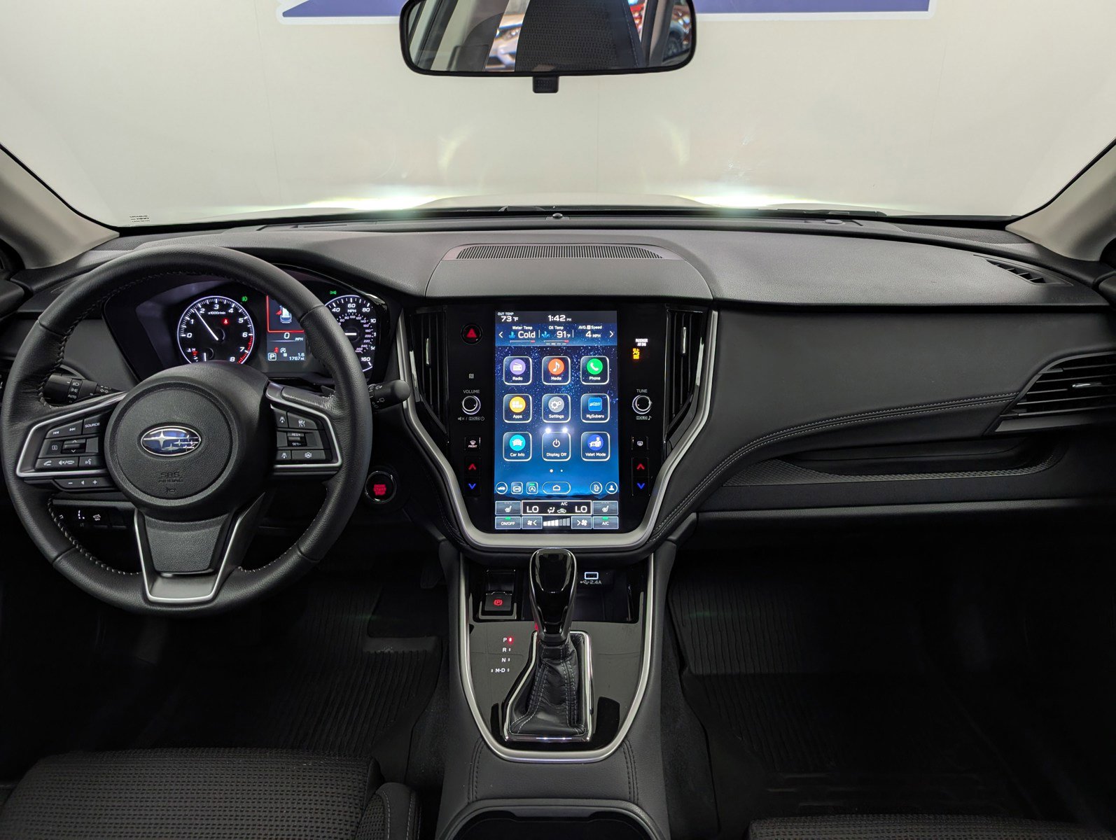 Used 2025 Subaru Outback Premium image 8