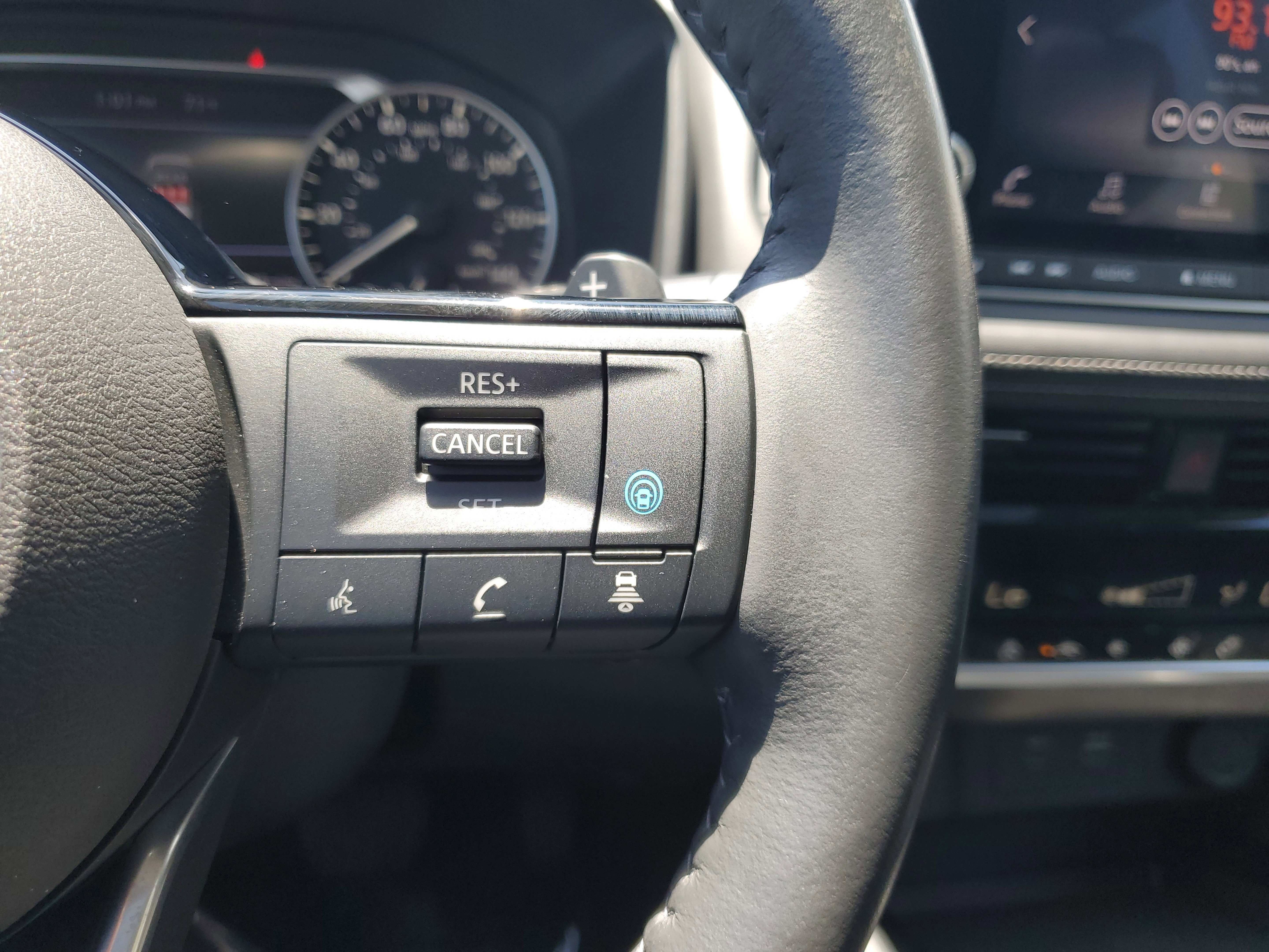 Certified 2023 Nissan Rogue SL image 21