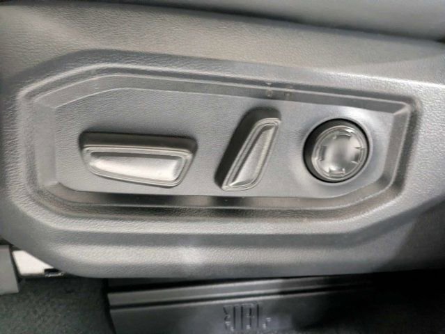 Used 2025 Toyota Sequoia Capstone AWD/4WD image 22