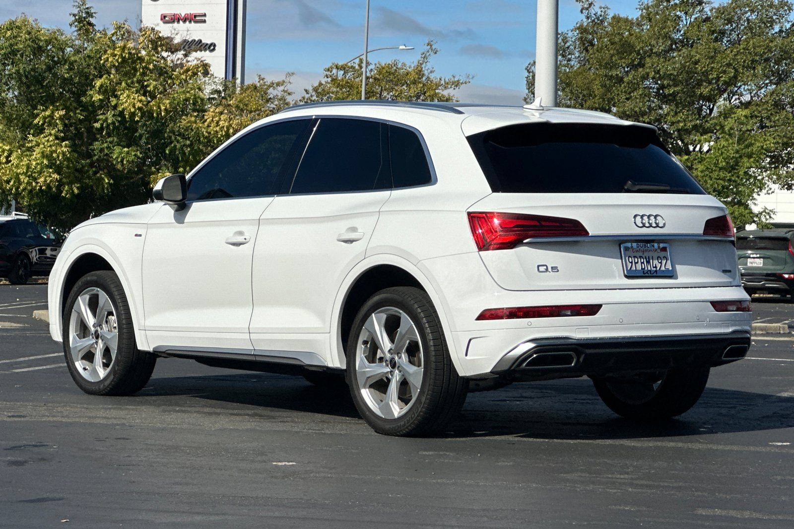 Used 2024 Audi Q5 2.0T Premium Plus w/ Premium Plus Package AWD/4WD image 6