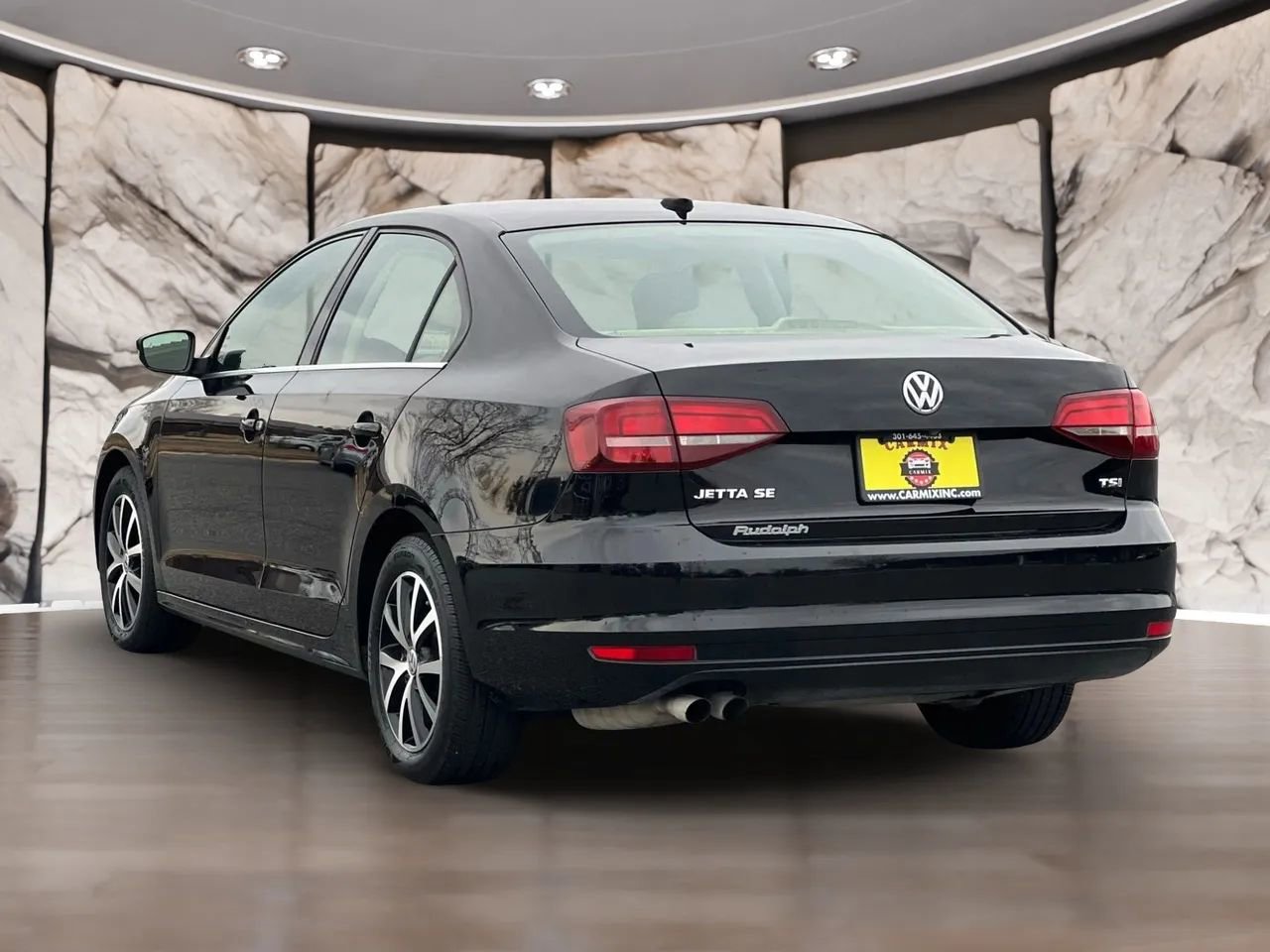 Used 2017 Volkswagen Jetta SE image 7