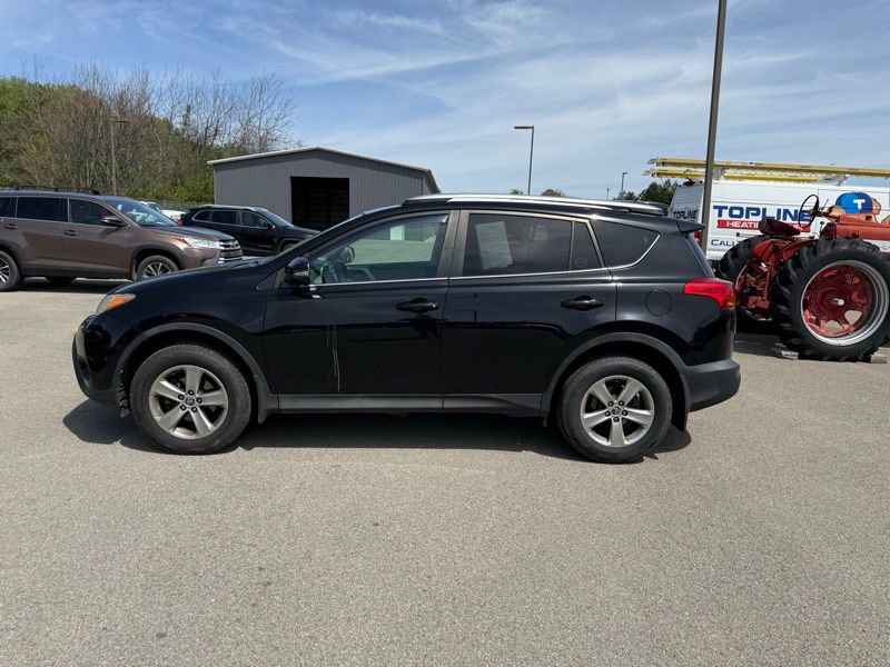 Used 2015 Toyota RAV4 XLE AWD/4WD image 9
