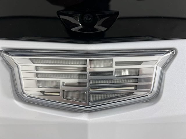 Used 2026 Cadillac Vistiq Platinum w/ LPO, Floor Liner Package AWD/4WD image 31