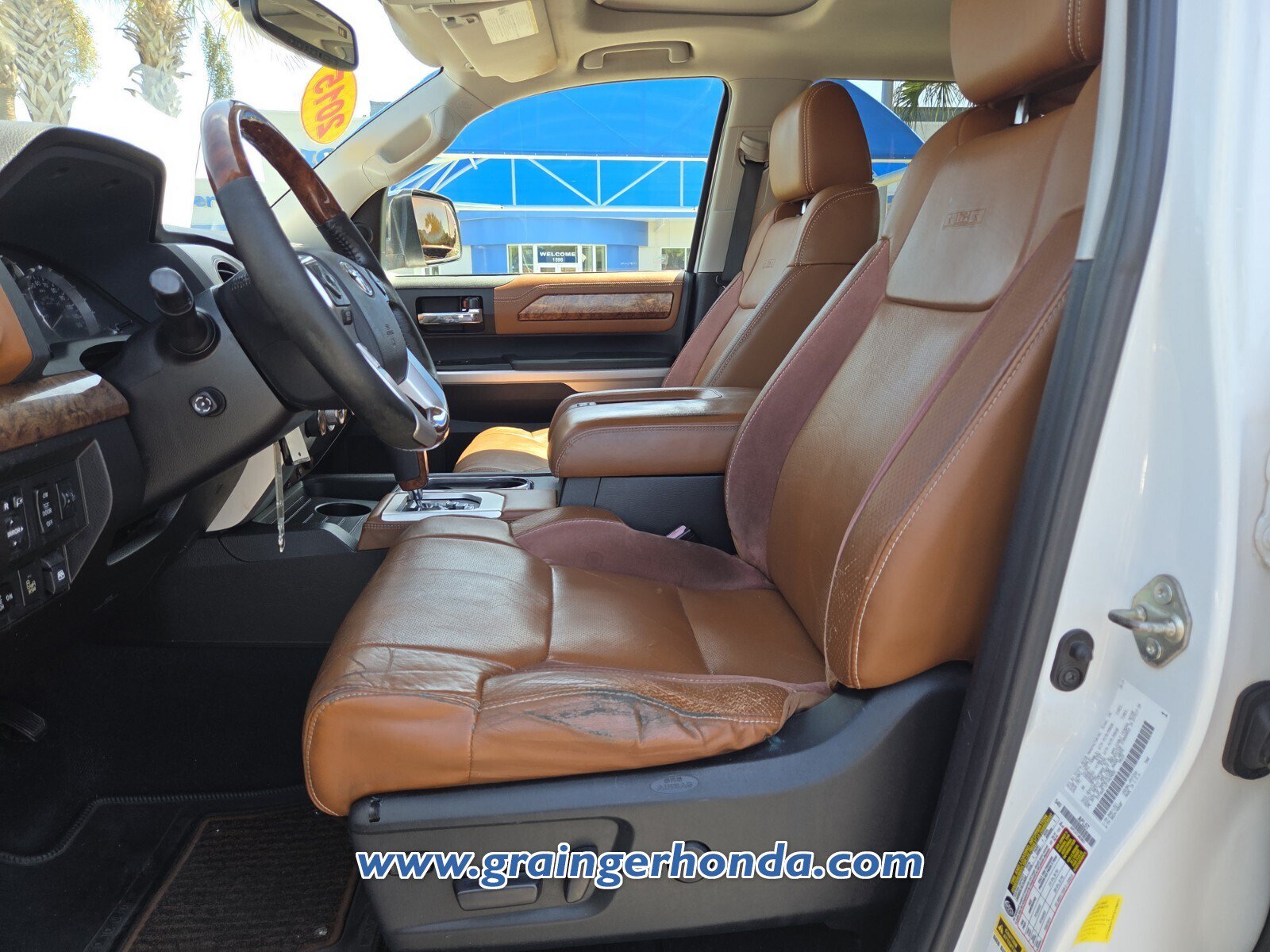 Used 2015 Toyota Tundra 1794 Edition AWD/4WD image 9