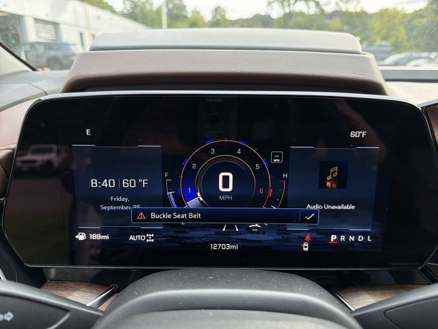 Used 2025 Chevrolet Tahoe High Country AWD/4WD image 19